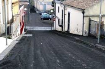 ETNA, ALLARME FISCO PER 13 COMUNI